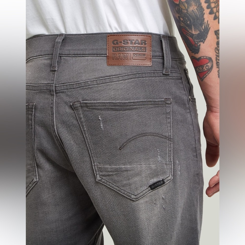 Men’s G-Star Raw 3301 Slim Shorts - Picture 4 of 6